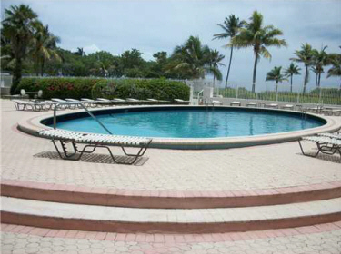 Carlton Terrace beachfront and oceanfront pool and pool deck
