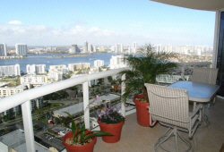 The Pinnacle Condominium Residences - Sunny Isles Beach luxury penthouse homes and condos.